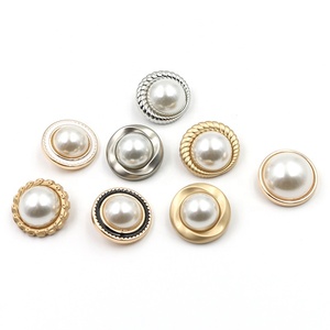 May Shank Nút Thiết Kế Mới Nhất Kẽm Hợp Kim Ngọc Trai Nút Cho Quần Áo Thời Trang Nút - Product Image 3