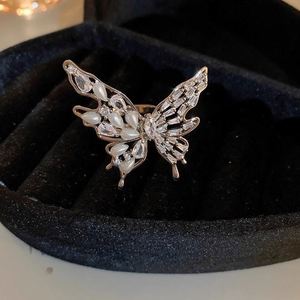 Anillo de mujer ajustable con diseño de mariposa hueca y brillante, moderno y exagerado, para el dedo índice, joyería personalizada - Product Image 5