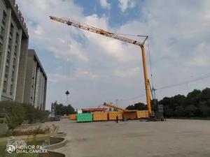 Grúa Torre Móvil Plegable Zoomlion de 3 Toneladas, Marca China Famosa JFYT2527-30 con Motor y Rodamientos CE de Alta Eficiencia - Product Image 3