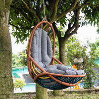 Fauteuil suspendu moderne d'extérieur en rotin PE pour patio, balançoire de jardin, balcon, terrasse, cour, villa, hôtel