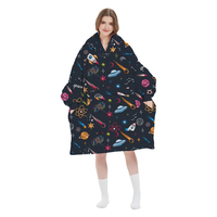 Selimut Hoodie Oversize Hangat dan Nyaman Berbahan Polyester 100% Bersertifikasi OEKO-TEX dengan Pola 3D Cetak Khusus dari Produsen