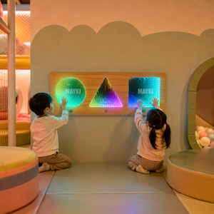 Lampe LED de régulation sensorielle, miroir à effet infini, jouet sensoriel visuel, panneaux interactifs, tunnel lumineux à effet infini - Product Image 1