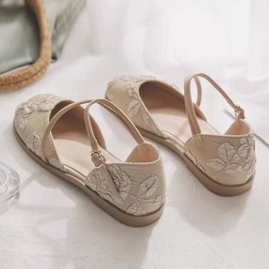 Spring New Style Shallow Mouth Flat Bottom New Chinese Style Lady's Flats Women's French Rose Soft Bottom Beanie Shoes - Product Image 4