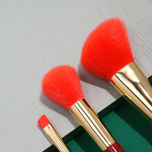 Ensemble cadeau de pinceaux de <span class=keywords><strong>maquillage</strong></span> de Noël rouge de qualité supérieure personnalisable 9pcs mekup <span class=keywords><strong>kit</strong></span> de pinceaux de <span class=keywords><strong>maquillage</strong></span> synthétique complet marque privée - Product Image 3