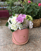 Boîtes à fleurs rondes pour fleuriste en stock