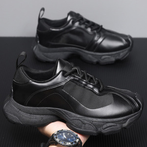 รองเท้าเดินแบบสปอร์ตสำหรับผู้ชาย ระบายอากาศได้ดี พื้นรองเท้านุ่ม น้ำหนักเบา สวมใส่ง่าย ป้องกันการลื่น เหมาะสำหรับกีฬากลางแจ้ง - Product Image 4