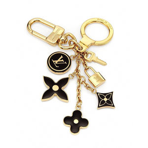 Porte-clés en alliage de zinc personnalisés en gros avec logo 2D, légers et de haute qualité, accessoires pour une utilisation promotionnelle - Product Image 3