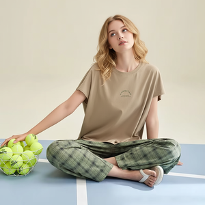 Pijama <span class=keywords><strong>de</strong></span> mujer personalizado <span class=keywords><strong>de</strong></span> talla grande con estampado <span class=keywords><strong>de</strong></span> cuadros <span class=keywords><strong>de</strong></span> algodón y Spandex <span class=keywords><strong>de</strong></span> punto <span class=keywords><strong>de</strong></span> manga corta <span class=keywords><strong>de</strong></span> buena calidad <span class=keywords><strong>de</strong></span> 2 piezas para verano - Product Image 1