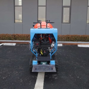 Mini camión mezclador de concreto sobre orugas con motor Koop pequeño mezclador de volcado hidráulico - Product Image 2