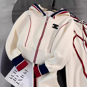 Ensembles <span class=keywords><strong>de</strong></span> <span class=keywords><strong>sport</strong></span> décontractés pour femmes Printemps Automne Nouveaux vêtements Mode <span class=keywords><strong>Pull</strong></span> à capuche rayé et pantalon droit Ensemble - Product Image 3