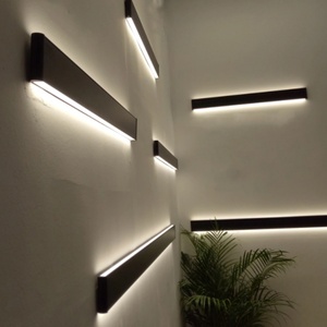 Lumière linéaire LED à émission de lumière vers le haut et vers le bas, profil en aluminium 22x85mm pour bureau et école - Product Image 1