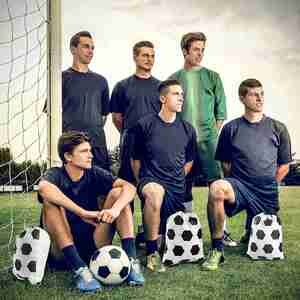 Kit de Viaje de Fútbol Personalizado: Botas Ligeras, Botines de Entrenamiento, Bolsa con Cordón y Bolsa Plegable para Entrenamientos y Competiciones de Fútbol - Product Image 6