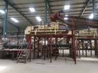 Machine de fabrication de panneaux de particules entièrement automatique de grande capacité, ligne de production de MDF, prix de vente pour l'Inde