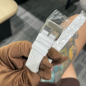 Reloj de Lujo para Hombre con Bisel de Diamantes Moissanite, Diseño Tonneau, Curvo, Esqueleto, con Fecha - Product Image 6