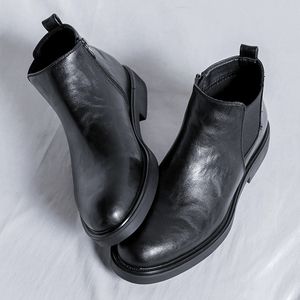 Chaussures décontractées noires - Style bout rond - Bottes Marten - Bottes montantes à tige basse - Product Image 5
