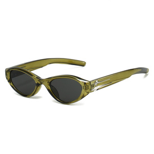 Lunettes de soleil œil-de-chat Y2K rétro tendance 2026 avec logo personnalisé, protection UV400, petite monture, pour hommes et femmes - Product Image 3