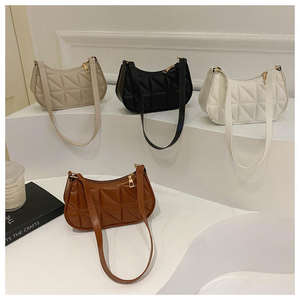 Hot selling new retro casual handbag, fashionable and trendy women's shoulder bag - Product Image 3