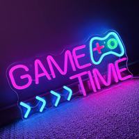 Décoration de salle d'e-sport - Panneaux lumineux en forme de jeux vidéo, néons en forme de manettes, lumières d'ambiance LED en forme de console de jeu
