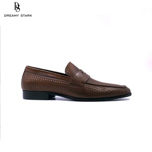 Mocassins en cuir véritable faits à la main pour hommes Dreamy Stark, chaussures de bureau et de carrière pour l'automne, antidérapantes et respirantes - Product Image 4