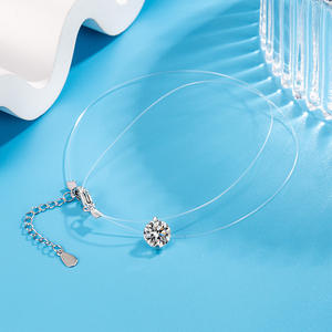 Collier ras du cou tendance avec pendentif solitaire en zircone cubique (CZ) rond, chaîne transparente en fil de pêche, bijou cadeau pour femme - Product Image 5