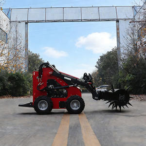 Mini-chargeuse sur pneus Soamte, moteur diesel, 950 kg, moteur EPA, pompe hydraulique Kubota YUKEN, certifiée CE - Product Image 6