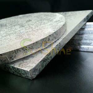 Papier d'emballage gaufré en feuille métallisée pour gâteaux - Product Image 6