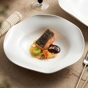 Nuevo plato ondulado irregular <span class=keywords><strong>de</strong></span> fantasía artística simple blanco puro para restaurante japonés, hotel, Bar en casa, fiesta, postre, boda... - Product Image 3