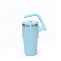 Gobelet isotherme rotatif de style américain 20 oz en acier inoxydable, portable pour voiture et bureau, avec paille, vente en gros OEM 6-12