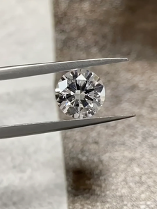 เพชรทรงกลม IGI CVD/HTPT 0.3 กะรัต-6 กะรัต เพชรคุณภาพสูงที่เพาะเลี้ยงในห้องปฏิบัติการ หลายขนาด - ได้รับการรับรองจาก GIA/IGI สำหรับการทำเครื่องประดับ - Product Image 3