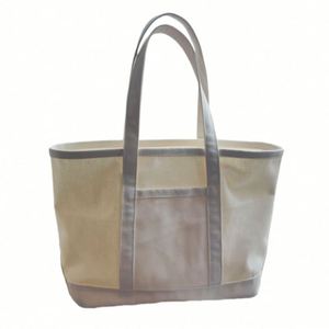 High Quality Customizable Eco-Friendly Canvas Tote Bags Wholesale Shopping Bags with Low MOQ and <b>Printed</b> Logo - Product Image 1
