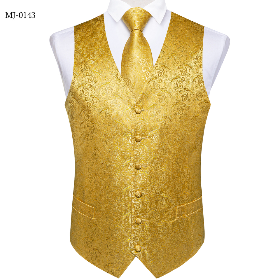 Stylish Black Gold Suit Men - Trendy & Bespoke Designs Stylish Black Gold Suit Men - Trendy & Bespoke Designs