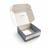 Wellpappe Recycelbare Hochwertige Logo-Geschenkverpackung Schuh- und Kleidungsbox mit Schaumstoffeinlage Papier-Versandkartons für Kleinunternehmen
