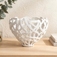 Vas Cina Minimalis Modern Geometris Berongga dari Resin Keranjang Bunga Dekoratif Model Koleksi Seni untuk Ruang Tamu/B&B