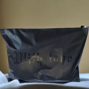 Low Moq 50pcs Red Matte Mailer BAG 10*13 Custom Black Express Bag 14*17 Polymailer Mailing Packaging Shipping Bag for <b>Clothes</b> - Product Image 1