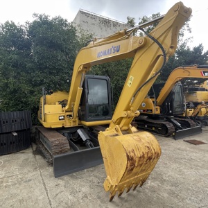 Excavatrice Komatsu PC70 d'occasion, 7 tonnes, petite pelle sur chenilles, matériel de construction - Product Image 3