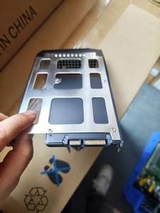 Disque SSD interne pour serveur de niveau entreprise, 2,5 pouces, 960 Go, neuf - Product Image 2