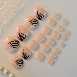 Appuyez sur les ongles courts blanc français conseils <span class=keywords><strong>ongle</strong></span> carré pour les femmes orteil presse ongles en gros faux ongles ensemble - Product Image 3