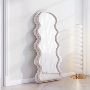 Espejo Ondulado Irregular, Espejo de Piso Arqueado, Espejo de Pared, para Estar de Pie o Apoyado <span class=keywords><strong>Contra</strong></span> la Pared, para Dormitorio, Marco de Madera Envuelto en Franela - Product Image 5