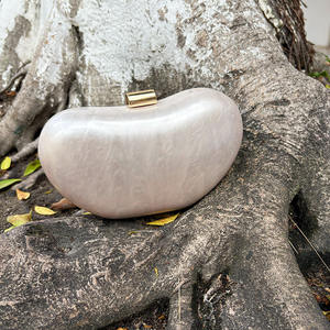 กระเป๋าถือคลัทช์ทำจากอะคริลิคสำหรับผู้หญิงกระเป๋าแต่งงานสำหรับงานเลี้ยงอาหารค่ำ - Product Image 6