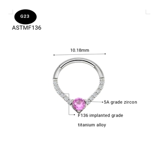 ASTM F136 Titan vergoldeter Nasenring, perforierter Damen schmuck, G23 Modische Innengewinde ring membran
