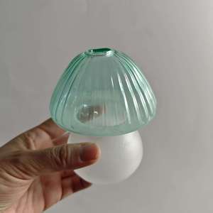 <span class=keywords><strong>Vase</strong></span> en verre en forme de champignon Art Déco soufflé à la main - <span class=keywords><strong>Turquoise</strong></span> côtelé et blanc givré, <span class=keywords><strong>vase</strong></span> moderne pour fleurs hydroponiques de bureau - Product Image 6