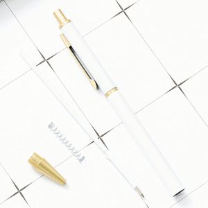 ปากกาลูกลื่นสีทองน่ารักแบบปรับแต่งได้ หมึกสีดำขนาด 0.7 มม. เขียนลื่น สวยงาม เหมาะสำหรับผู้หญิง ผู้ชาย และเป็นของขวัญ - Product Image 4