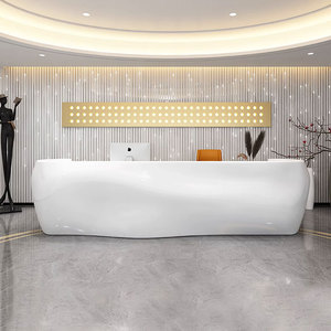 Comptoir de caisse en FRP sans joint Q043, design artisanal, comptoir de bar incurvé organique pour restaurant, salle de sport, bureau, hall d'accueil, centre de spa - Product Image 4