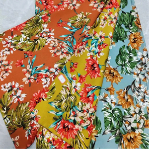 Tessuto Cool Maza Elasticizzato in 4 Direzioni 100D Supersoft 115gsm Leggero a Trama Semplice 95% Poliestere 5% Spandex per Camicie - Product Image 3