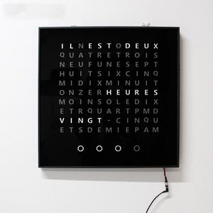 Reloj de Pared Eléctrico Extra Grande con Pantalla de Texto en Francés, Brillo Ajustable, Alimentado por USB, LED Negro, Muestra la Hora en Francés - Product Image 1