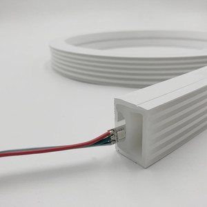 Bande lumineuse douce LED <span class=keywords><strong>tube</strong></span> en silicone <span class=keywords><strong>Tube</strong></span> <span class=keywords><strong>néon</strong></span> lumineux <span class=keywords><strong>circulaire</strong></span> à 180 degrés 15*13 13*13 bande lumineuse en silicone - Product Image 5