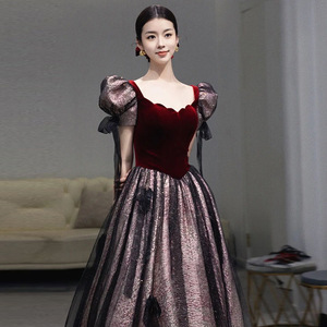 Elegant Ball Gown Long Dress Sweetheart Neckline Empire Waist Red Black Contrast Color Performance Evening Wear - Product Image 1