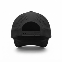 Casquette de baseball OEM personnalisée haute performance, perforée au laser, noire, à visière incurvée, avec broderie, pour sports de plein air