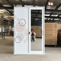 Lemari Pakaian Baja Modern 2 Pintu Geser Custom dengan Cetakan, Kabinet Logam dengan Cermin, Furnitur Penyimpanan Pakaian Kamar Tidur