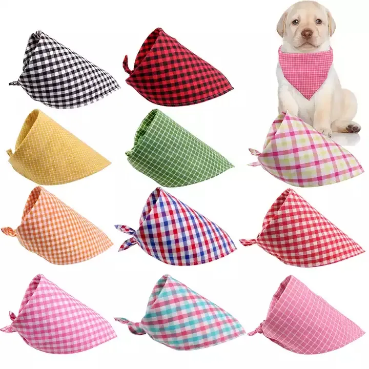 Vente en gros de bandanas d'été et de printemps pour chiens Écharpes triangulaires en coton à carreaux personnalisées pour petits et moyens